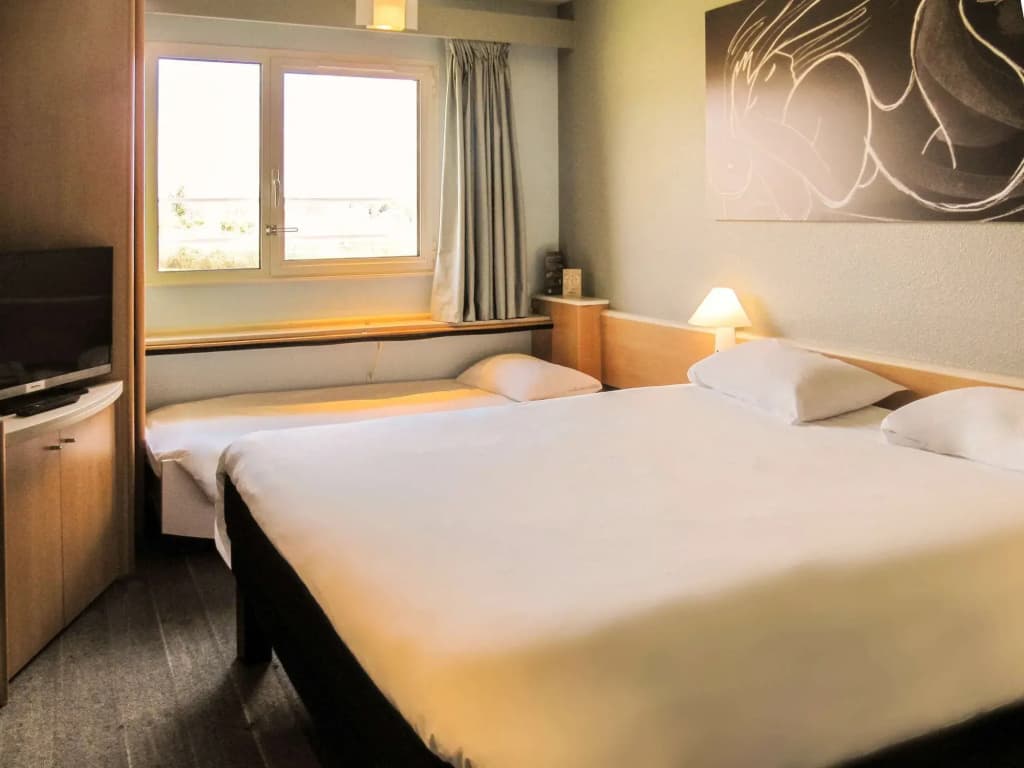 ibis Styles Pontivy Centre Bretagne - Miniature 6
