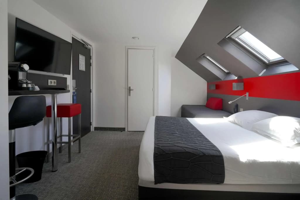 BEST WESTERN The Hotel Versailles - Photo 4