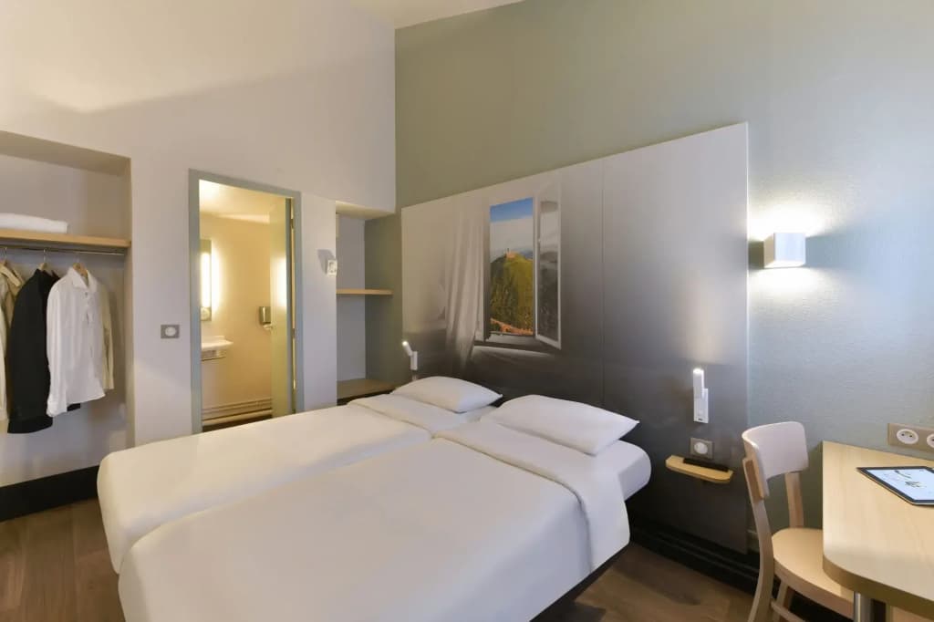 B&B HOTEL Clermont-Ferrand Le Brézet Aéroport - Photo 5