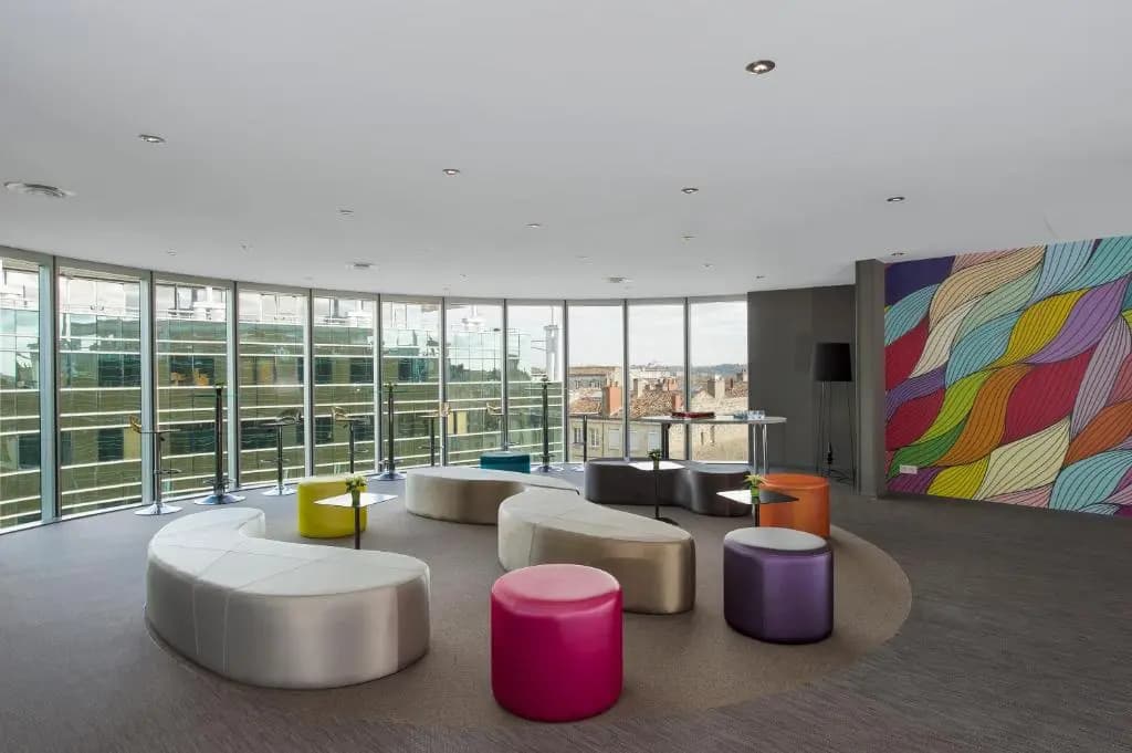 Hotel Indigo Bordeaux Centre Chartrons by IHG - Photo 2