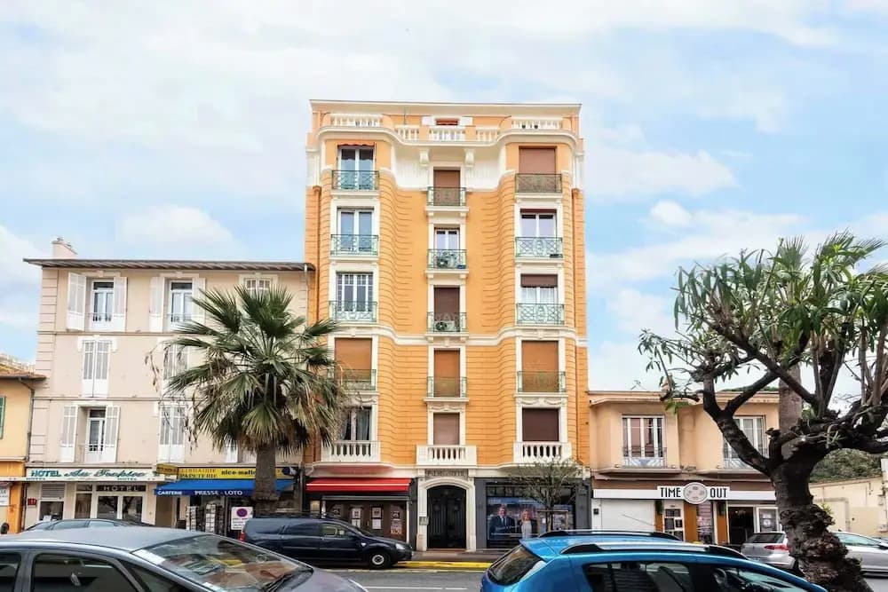 Modern Apartment -2bdr/6p - 300m From the Beach - Photo 1