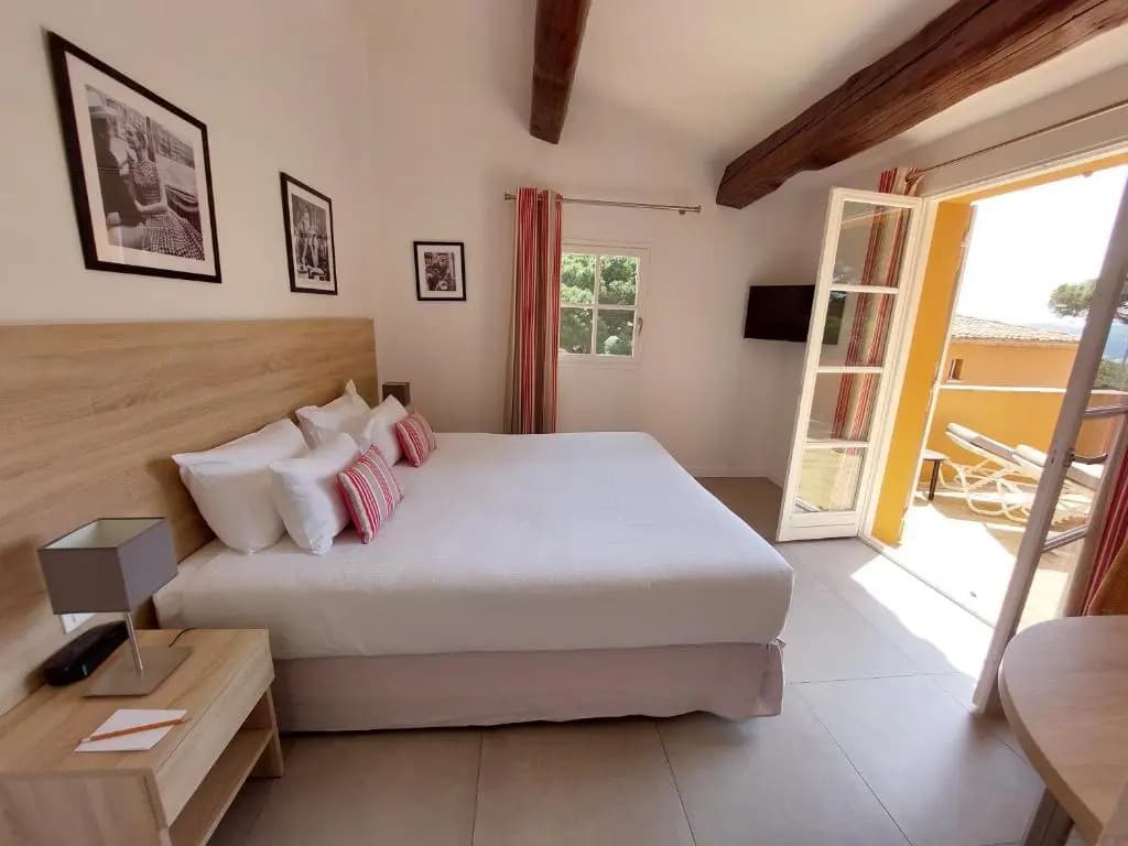 Hotel Les Bouis - Miniature 3