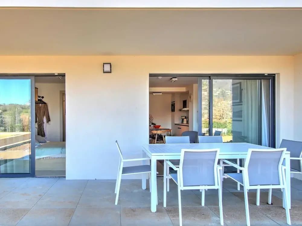 Excellent Apartment on the Cote D'azur - Miniature 7