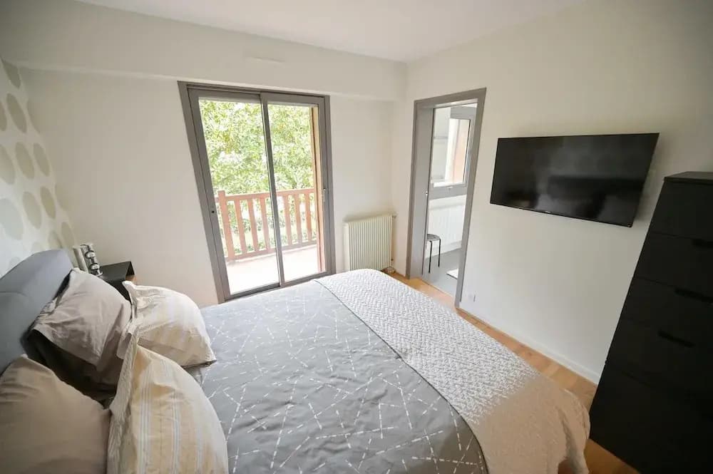 Very Nice Apartment With Balcony - 4p/1br - 600m From the Beach - Photo 3