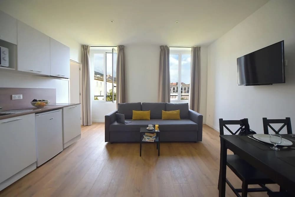 Hôtel Continental - Photo 3