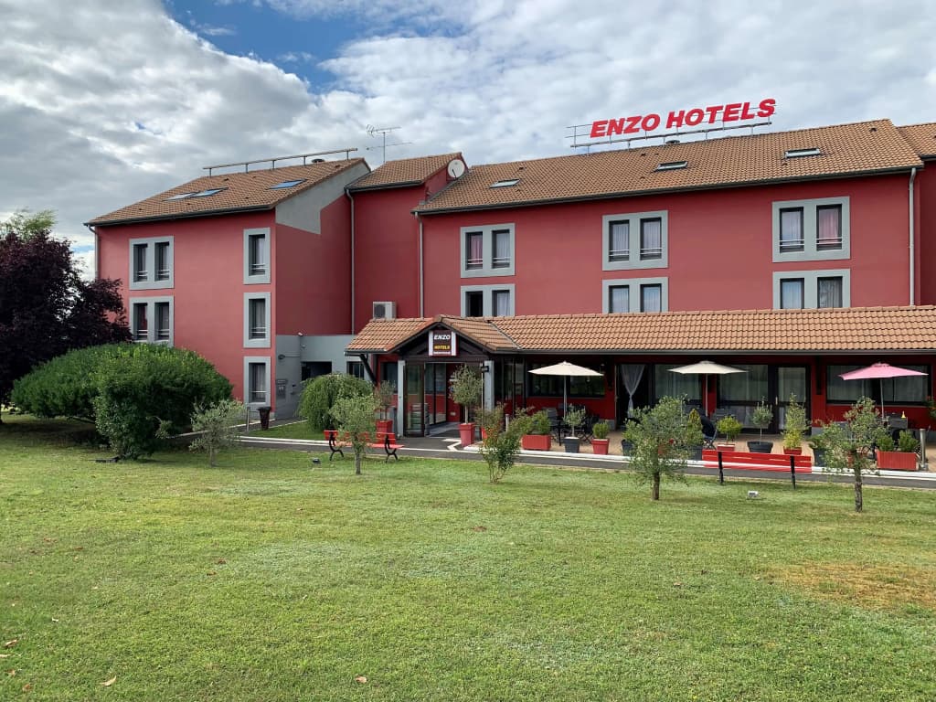 Enzo Hotels Cannes Ecluse by Kyriad Direct - Photo 1
