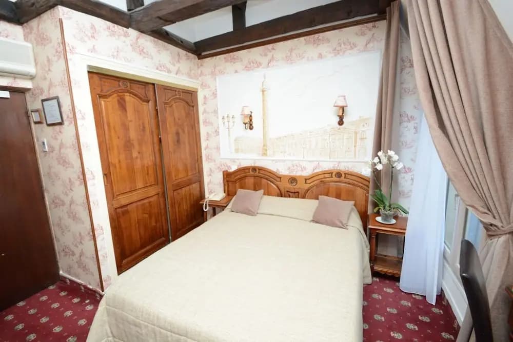 Familia Hotel - Photo 5