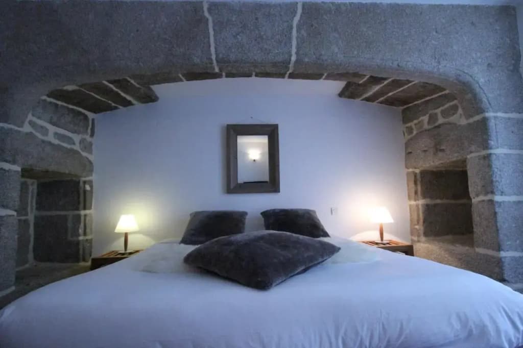 Logis Hôtel Le Château D'Orfeuillette - Photo 1