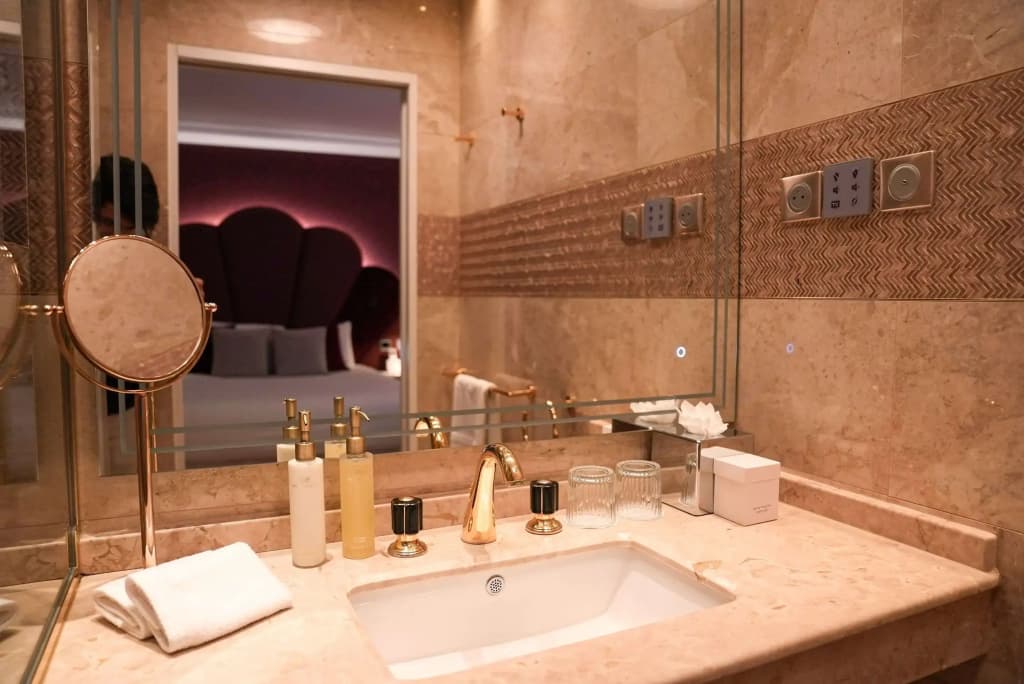 Paris j'Adore Hotel & Spa - Miniature 8