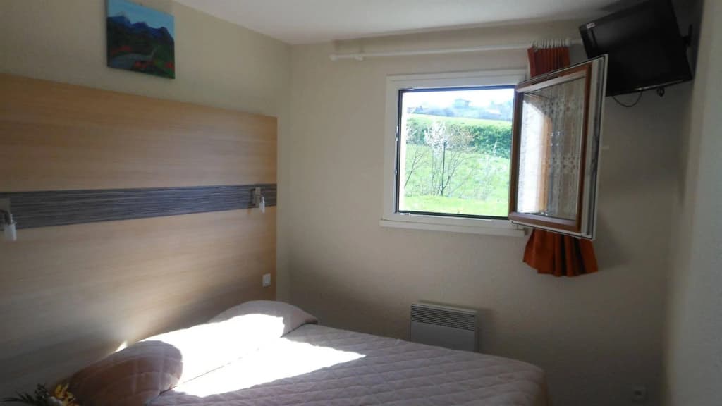 Hotel The Originals Annecy Nord (ex P'tit-Dej Hotel) - Photo 4