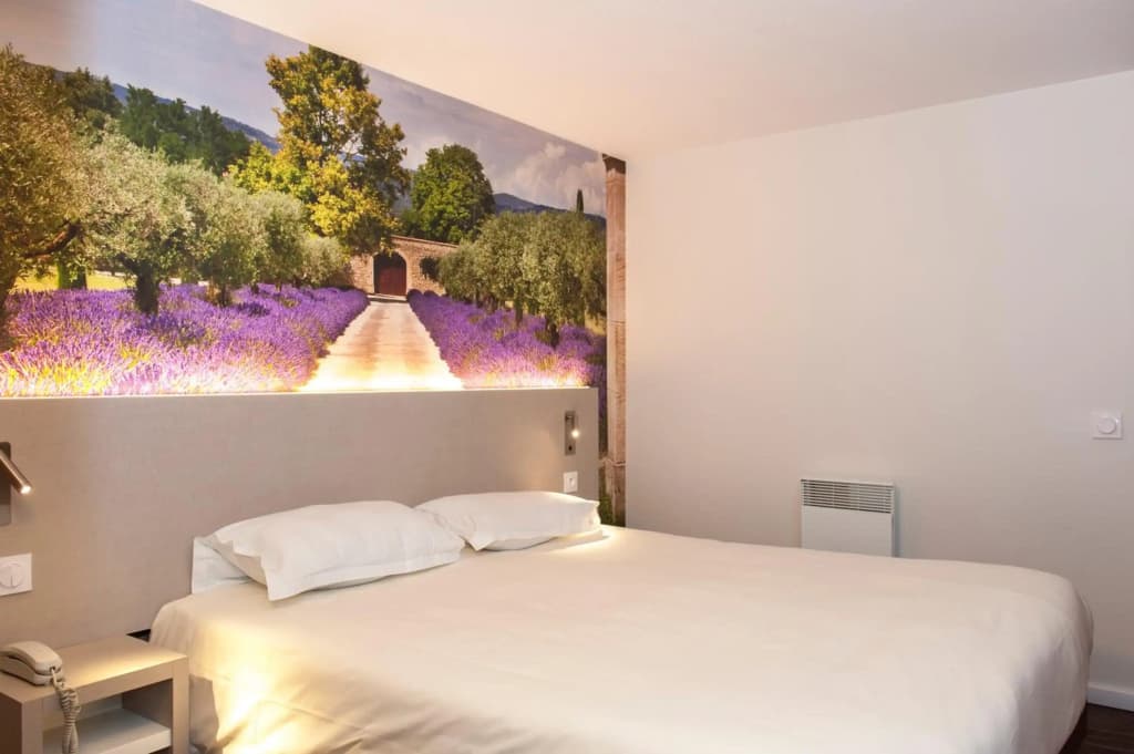 Brit Hotel Avignon Sud - Photo 2