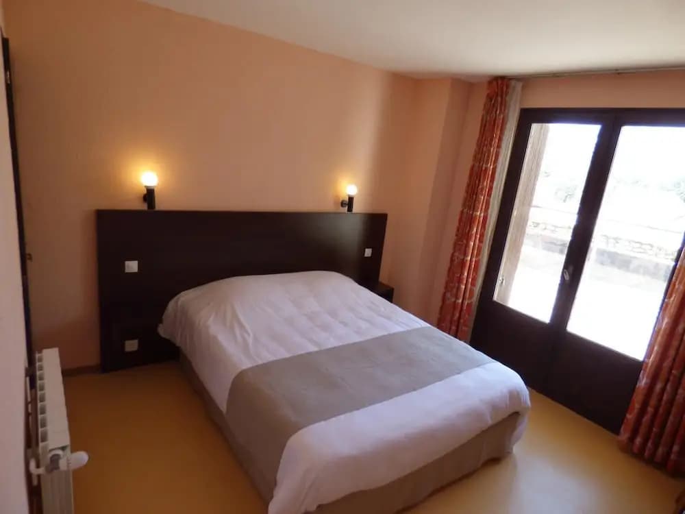 Hotel Prunières - Photo 4