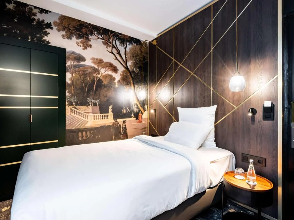 Aigle Noir Hotel Fontainebleau -  MGallery Collection - Photo 4