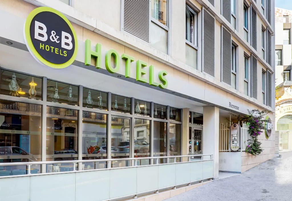 B&B HOTEL Marseille Centre La Joliette - Photo 1