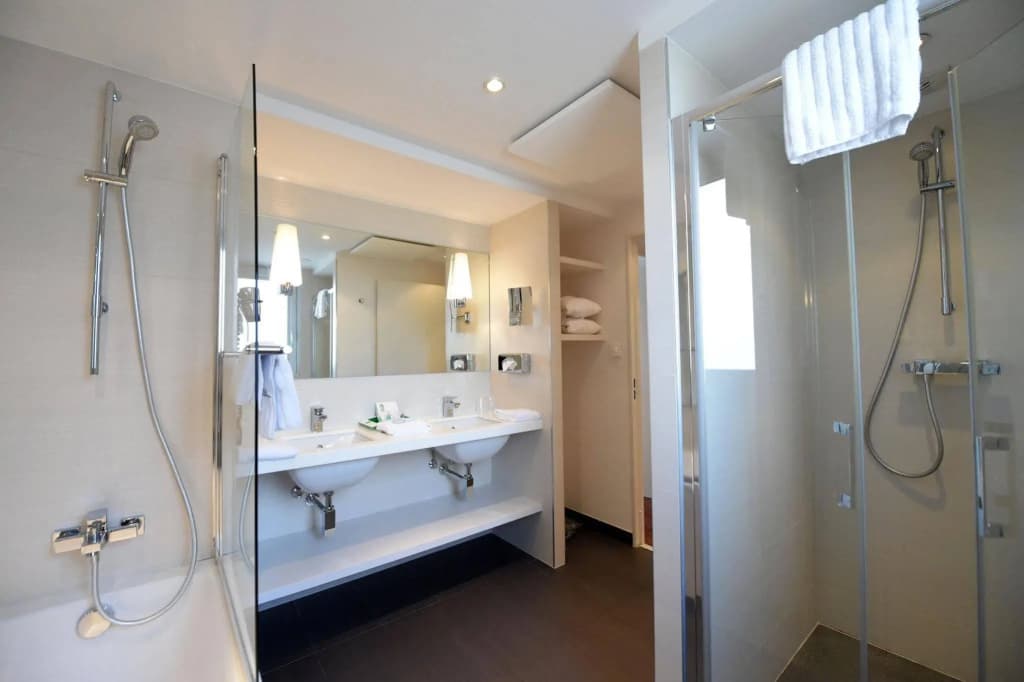 Holiday Inn Mulhouse by IHG - Miniature 7