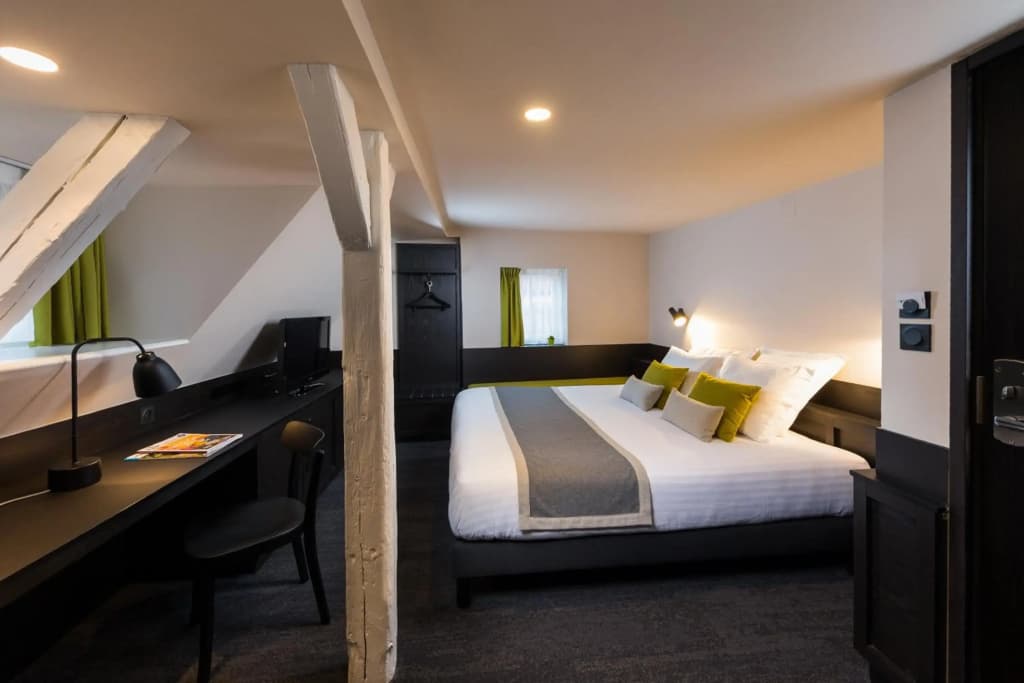 Hotel Du Dragon - Photo 4