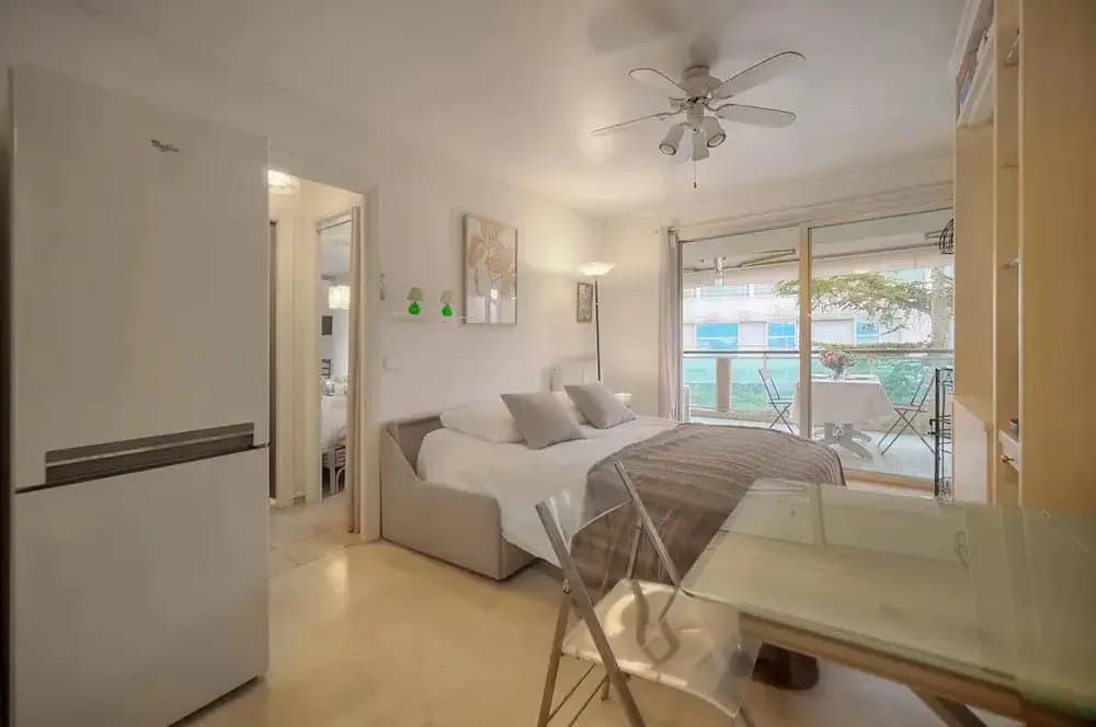 One Bed Apt in the Center of Cannes - 2198 - Photo 4