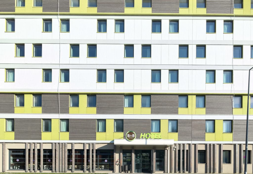 B&B HOTEL Paris Meudon Vélizy - Photo 1
