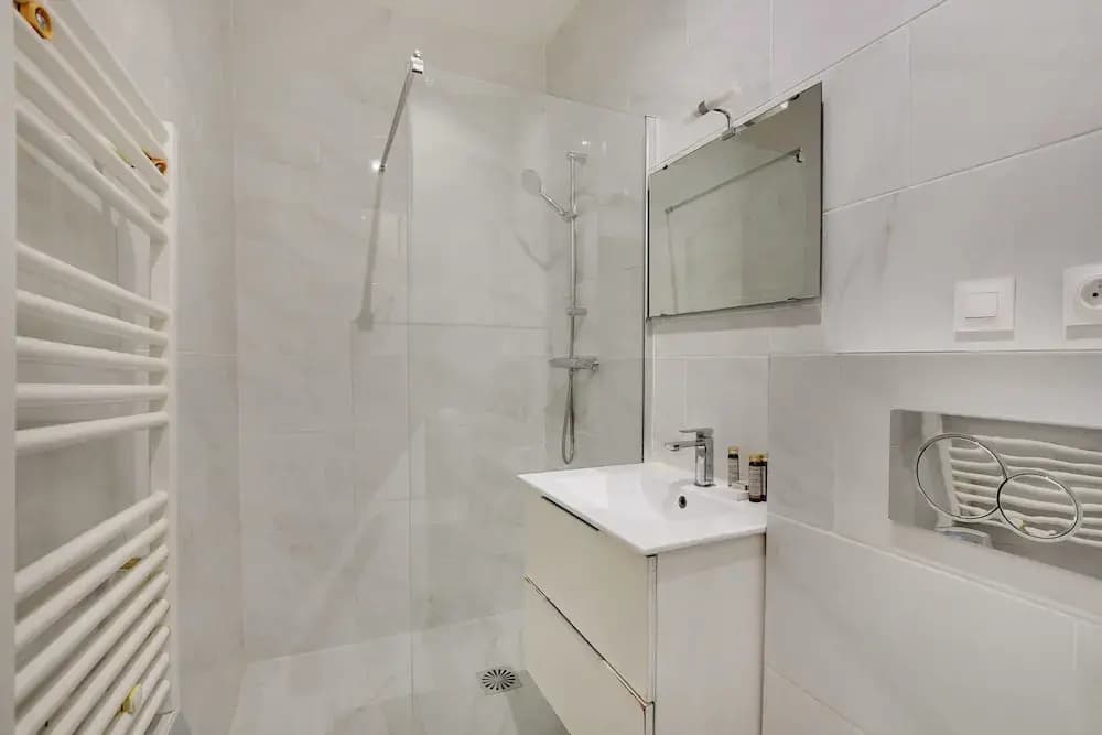 Magnificent Apartment - 2br/6p - Rochechouart - Miniature 6