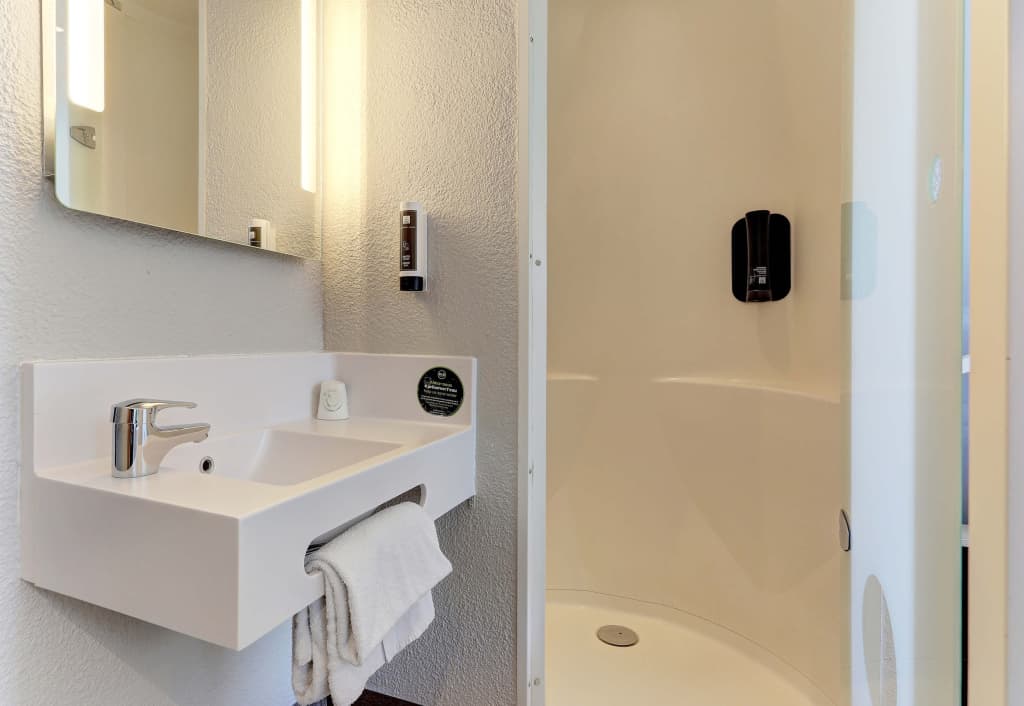 B&B HOTEL Châlons-en-Champagne - Miniature 8
