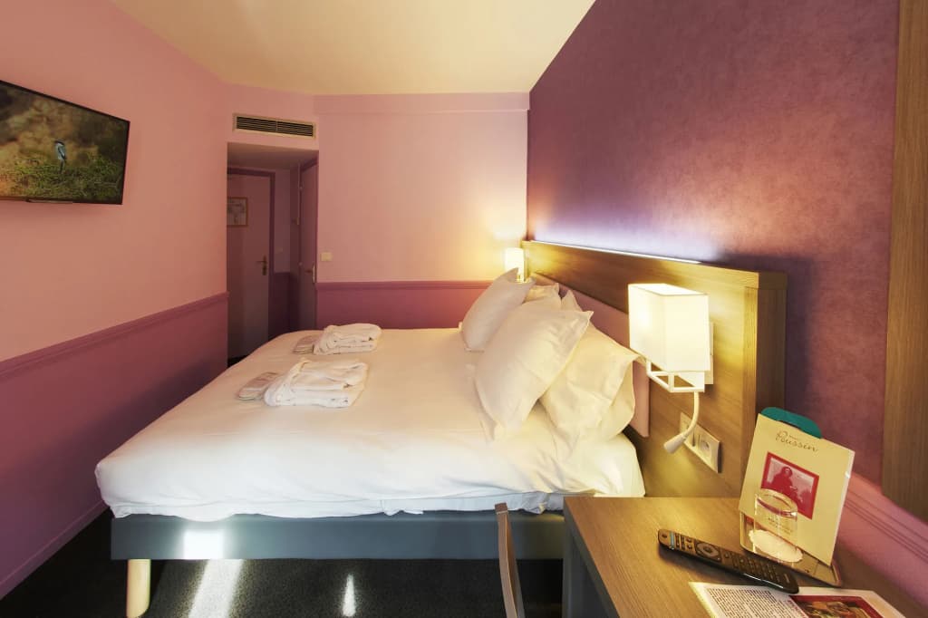 Hôtel Poussin - Photo 4