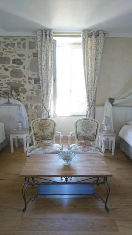 Le Manoir Aux Douves - Photo 1