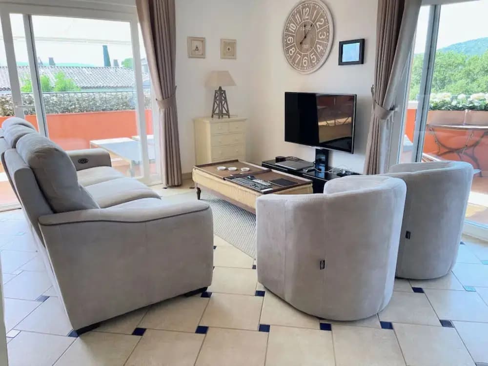 Panoramique Comfortable Holiday Residence - Photo 3