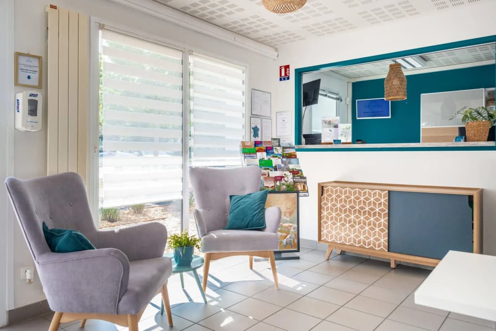 Comfort Aparthotel Nantes La Beaujoire - Miniature 7