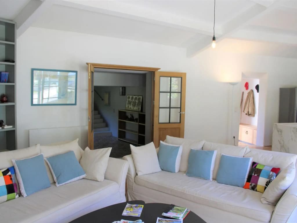 Holiday Home in Tourtour With Private Pool - Photo 3