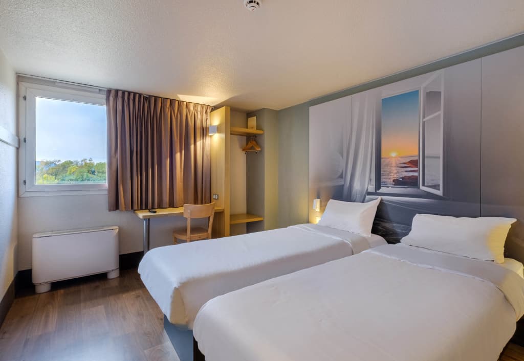 B&B HOTEL Fréjus Puget-sur-Argens - Photo 4