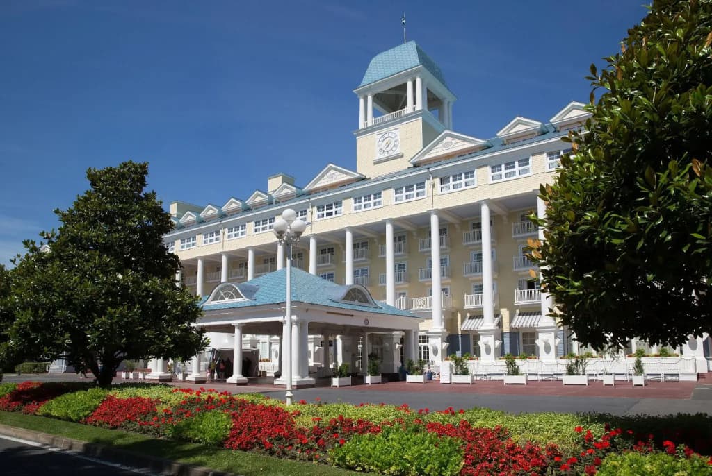 Disney Newport Bay Club - Photo 1