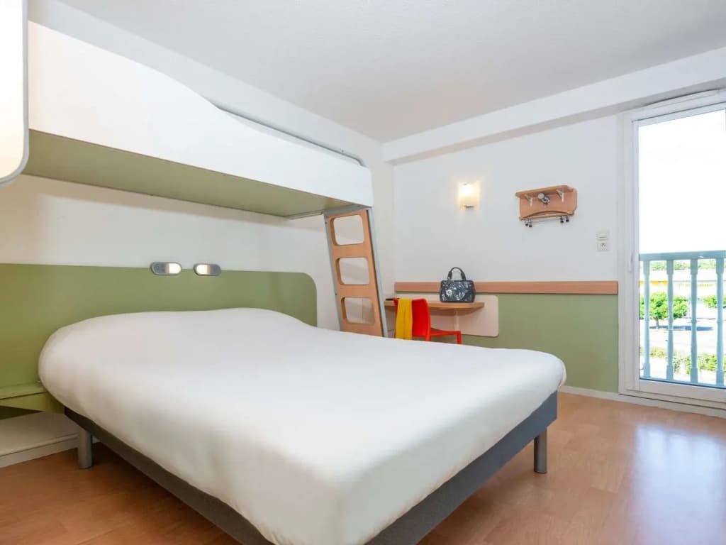ibis budget Mâcon Sud - Photo 4