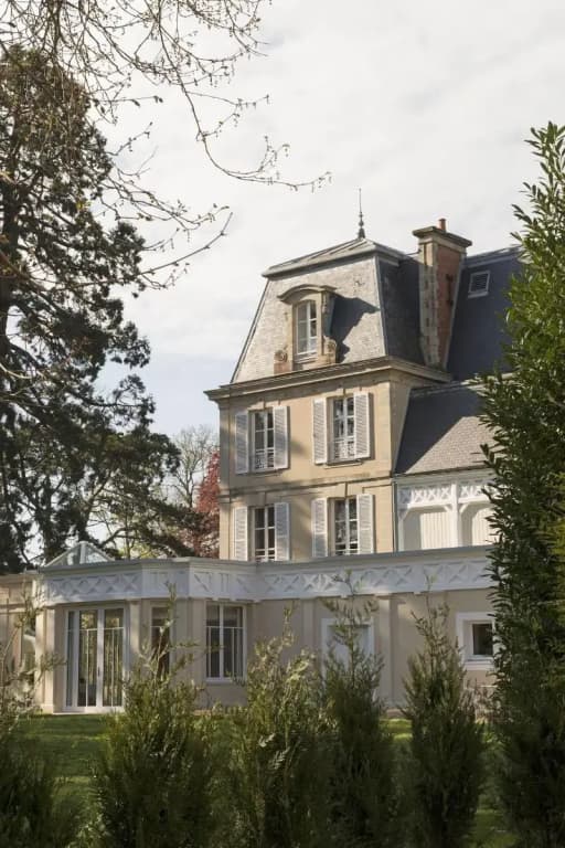 Château La Chenevière - Photo 1