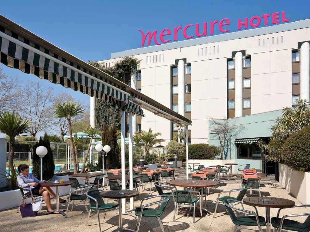 Mercure Pau Palais Sports - Photo 1