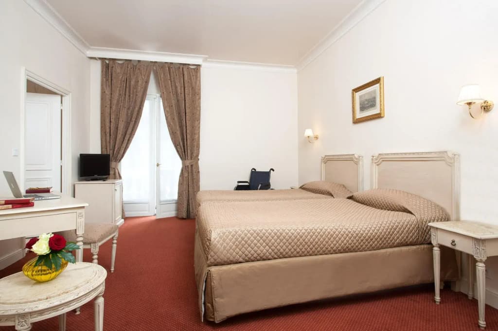 Grand Hotel Moderne - Photo 3