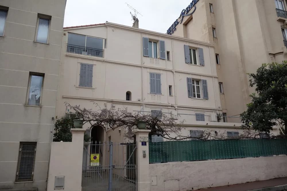 Welcome to Cannes - Cavell - Photo 1
