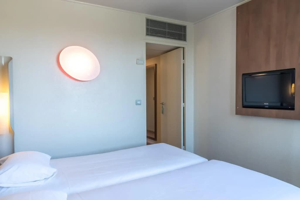Hotel Campanile Nogent Sur Marne - Photo 5