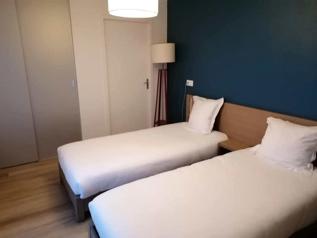 Terres de France - Appart'Hotel Quimper - Photo 5