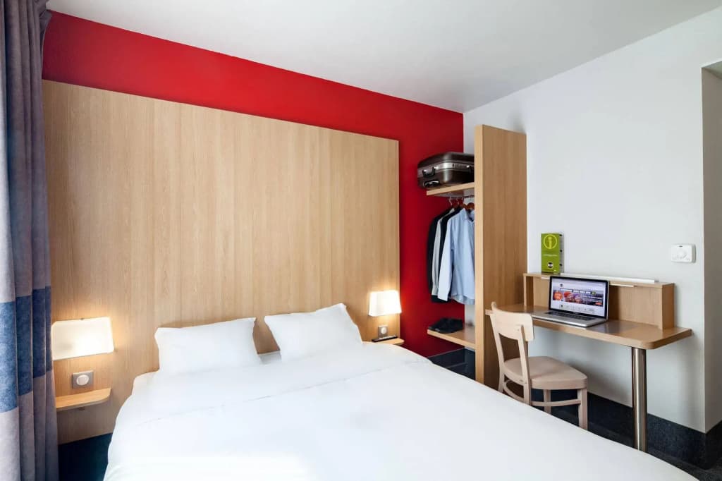 B&B HOTEL LILLE Tourcoing Centre - Photo 5