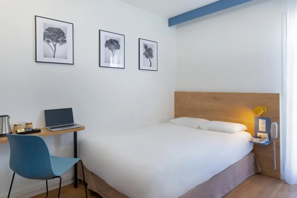 ibis Styles Aubagne Gemenos - Photo 3