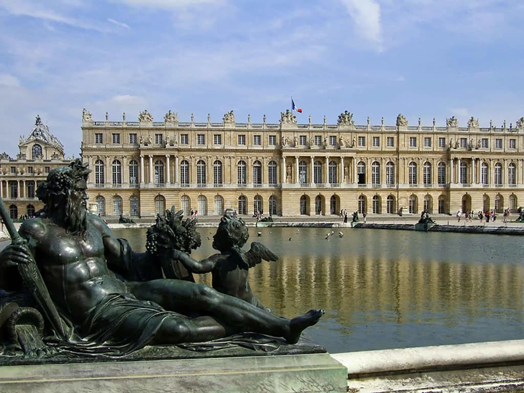 ibis Versailles Château - Photo 1