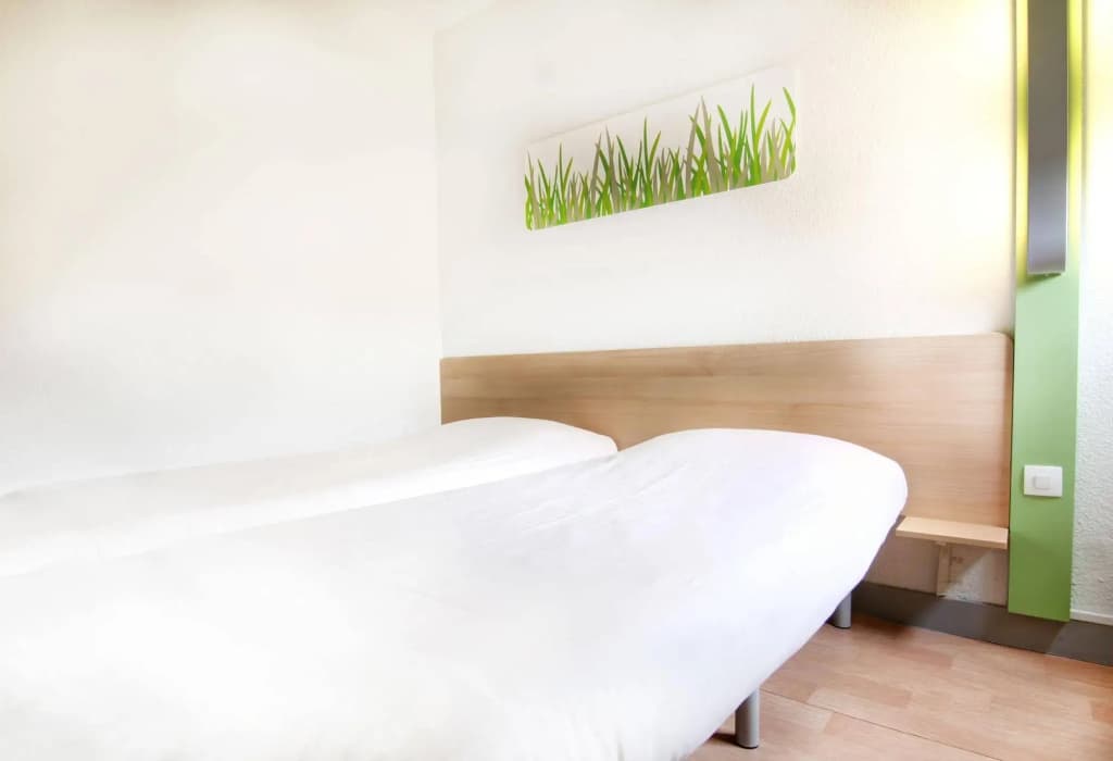 ibis budget Chateaudun - Photo 4