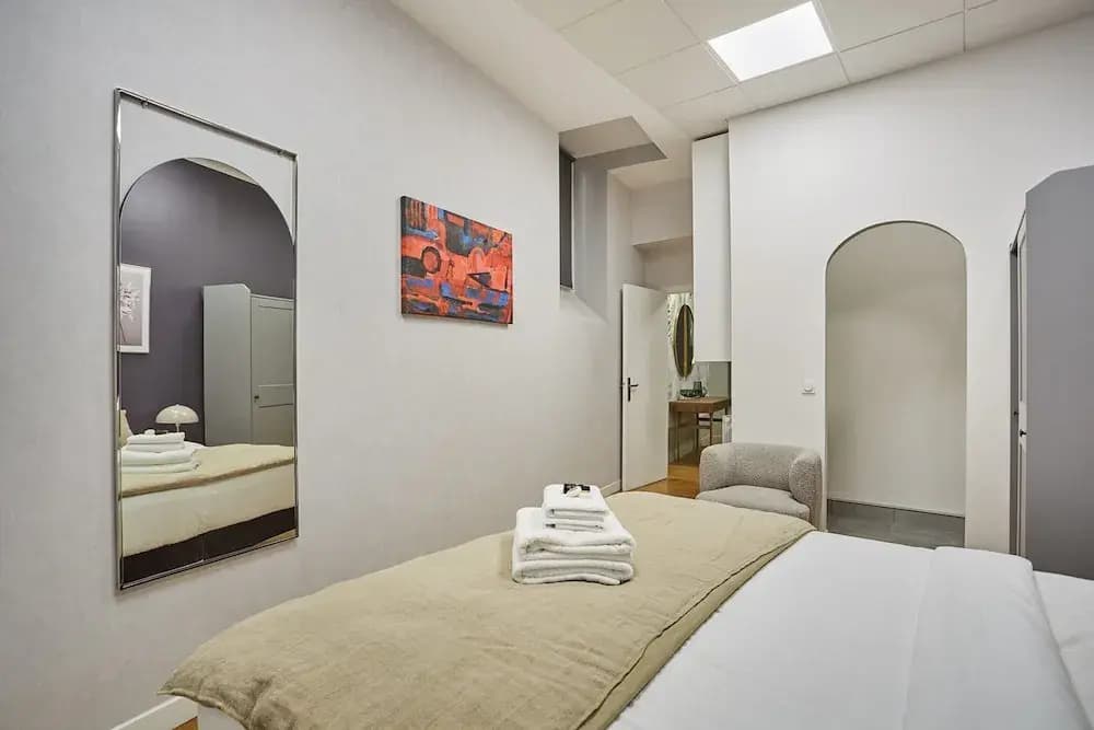 Superb Apartment 3 Bedrooms Center of Paris - Photo 3