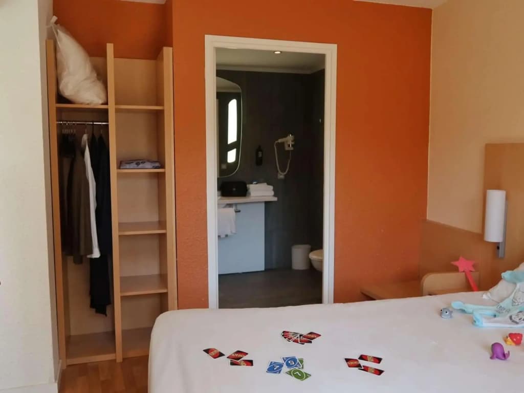 ibis Cannes Plage La Bocca - Miniature 7