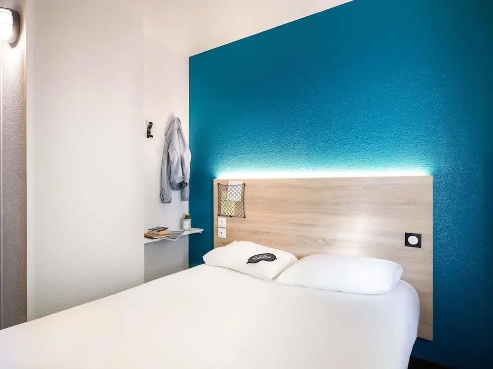 hotelF1 Nice Villeneuve-Loubet - Miniature 6