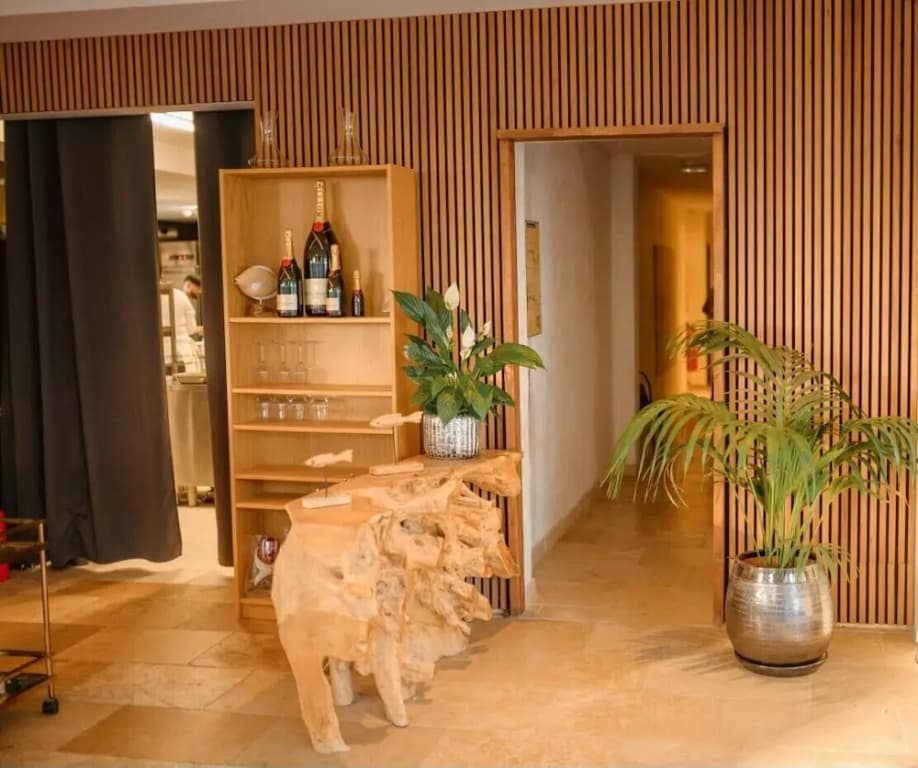 Hotel de la mer – Restaurant Tom Cariano - Miniature 2