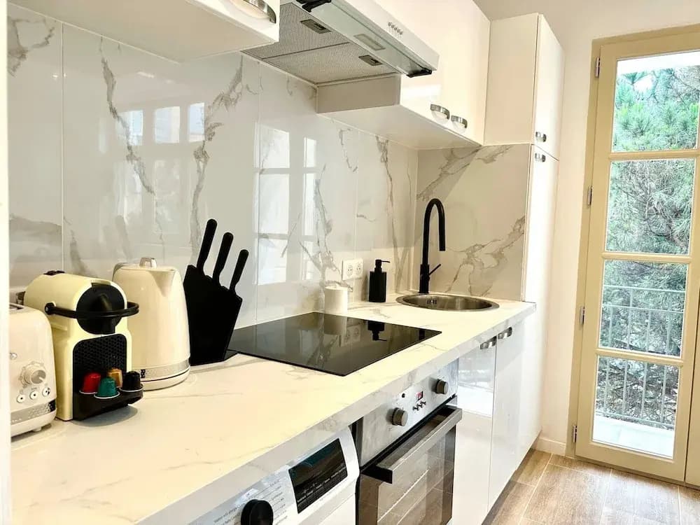 Modern Apartment - 1bd/4p - Center of St Tropez - Miniature 6