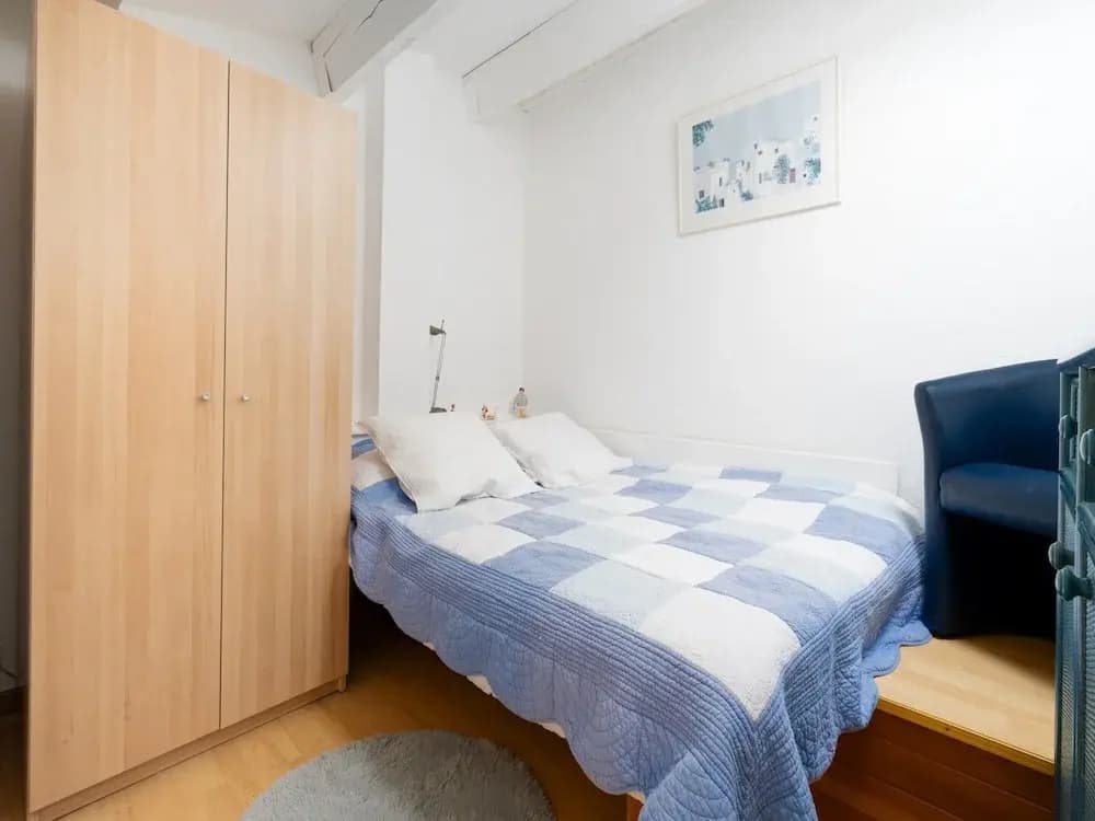 Stylish Seaside Stay in Agde - Photo 2