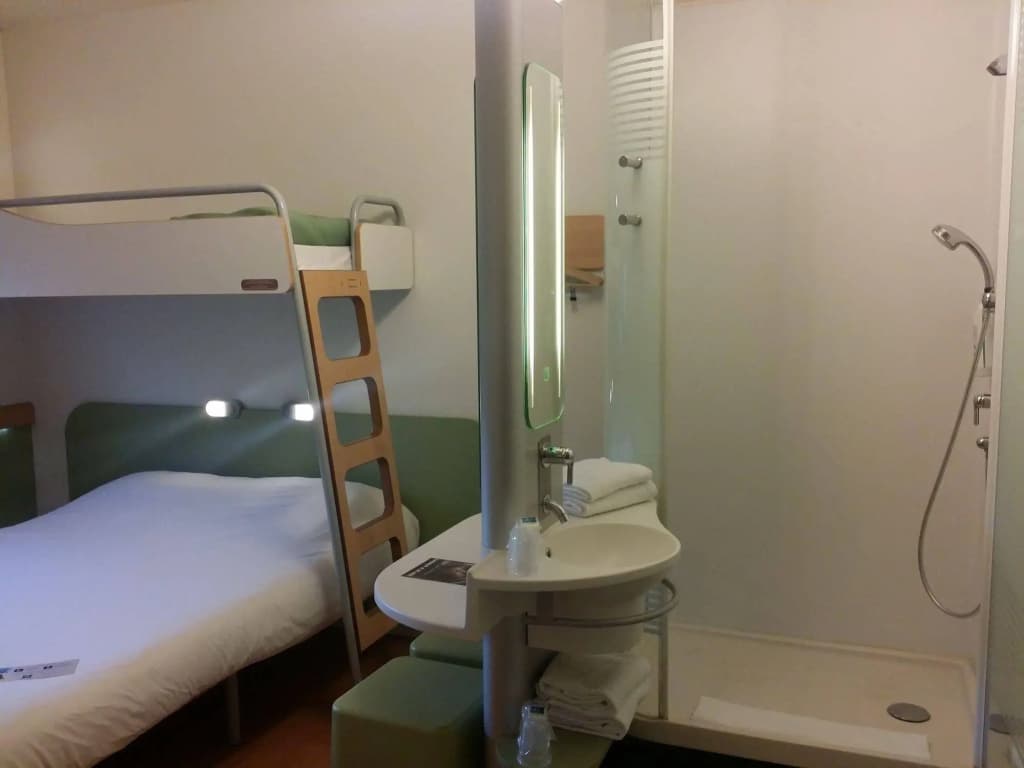ibis budget Saint Maximin la Sainte Baume - Miniature 8