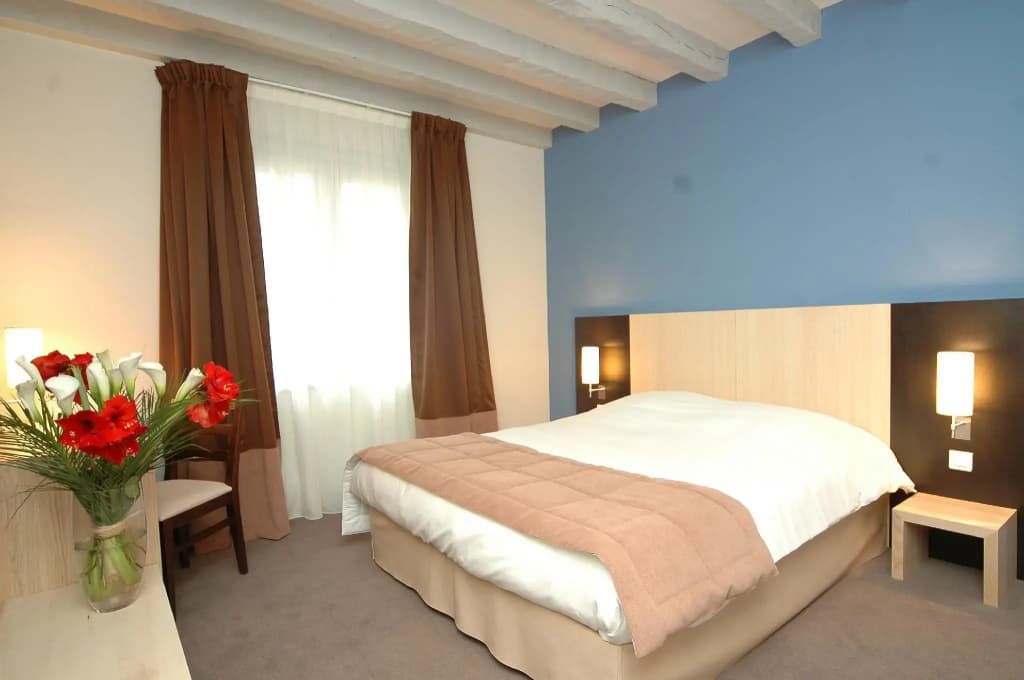 Hostellerie La Croix Blanche - Miniature 7